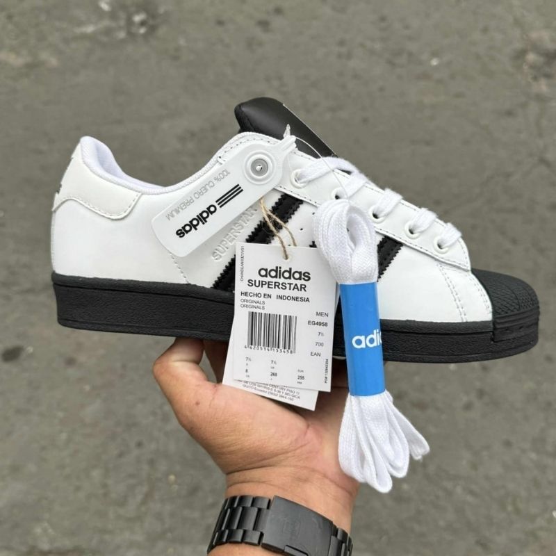 Superstar 2 (Caja oficial)