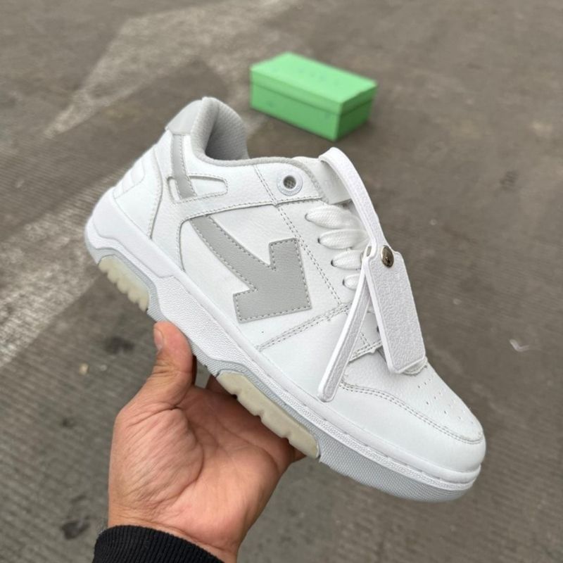 Off White  (Caja oficial)
