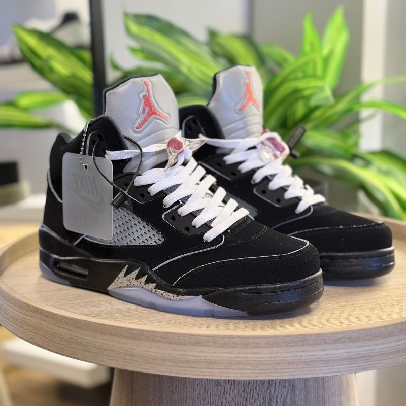 Jordan 5 retro metallic