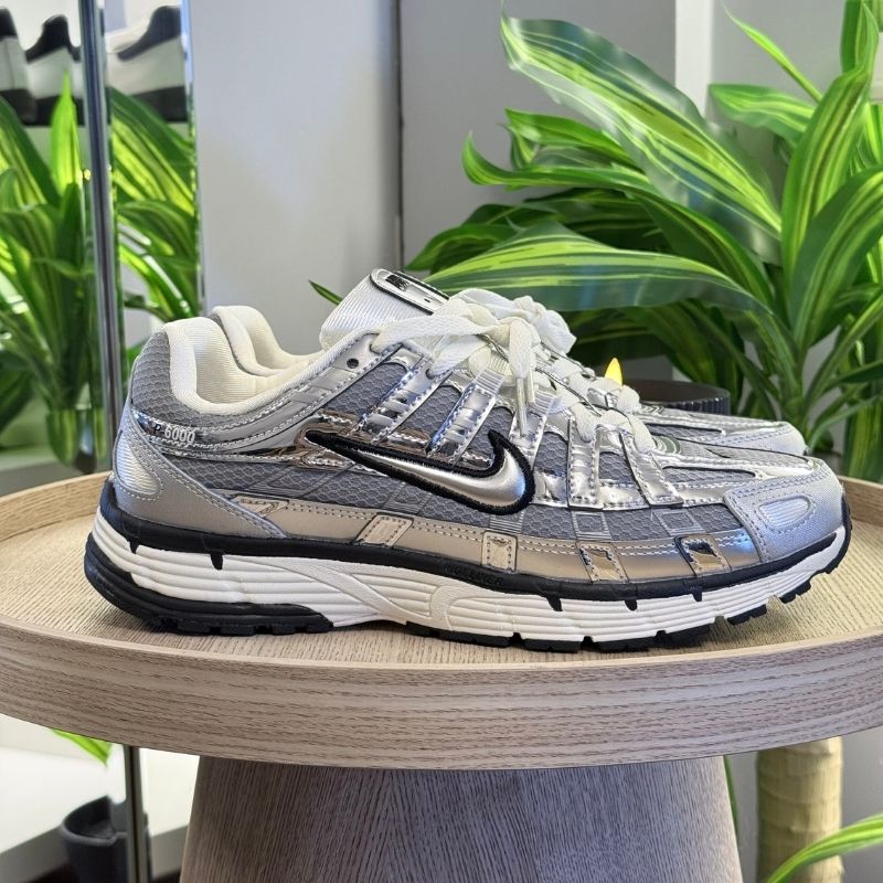 Nike p6000 metallic